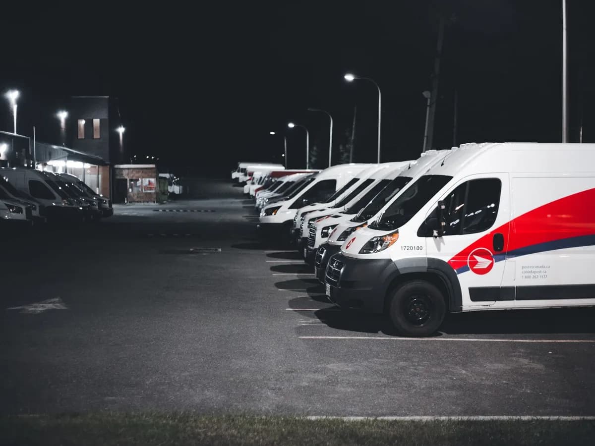 Commercial fleet vehicles